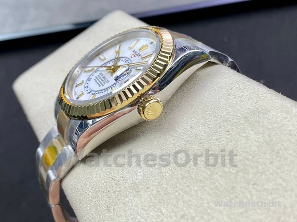 Mens Rolex Sky Dweller 42mm White Dial M336933 0005 Oystersteel Mens White Dial Replica Watch Image