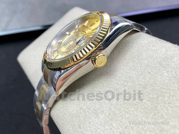 Rolex Sky Dweller Champagne Dial Yellow Gold 336933 0001 42mm