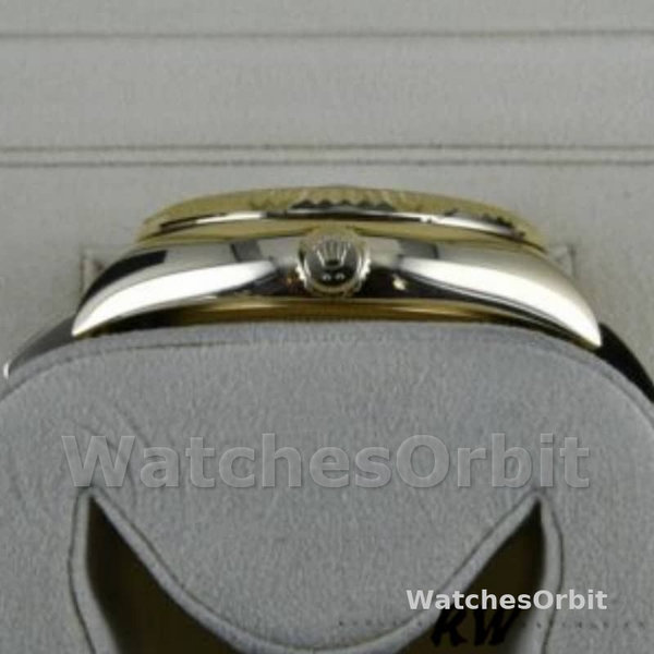 Replica Rolex Sky-Dweller 42mm Uomo-m336938-0004-Dal quadrante oro giallo-champagne Champagne