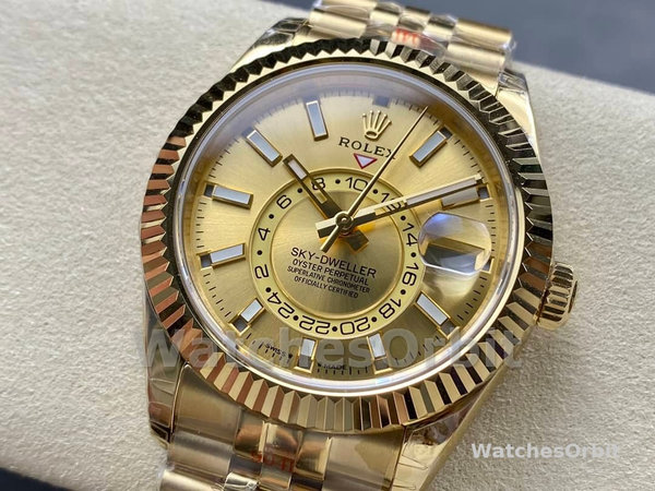 Replica Rolex Sky-Dweller 42mm Uomo-m336938-0004-Dal quadrante oro giallo-champagne Champagne