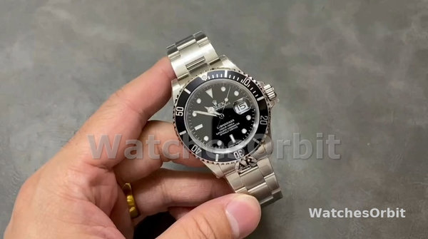 Men's Rolex Submariner 40mm Men's-16610-Stainless Steel-Black Dial Black