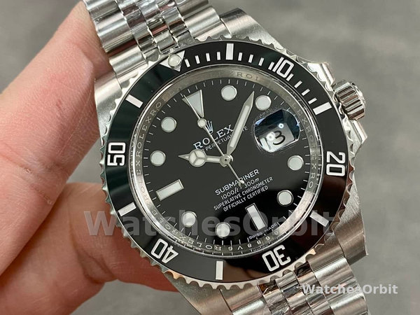 Rolex Submariner 41 Black Dial Fluted Bezel Jubilee 126610LN Men's Watch