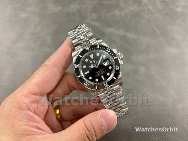 Rolex Submariner 41 Black Dial Fluted Bezel Jubilee 126610LN Men's Watch