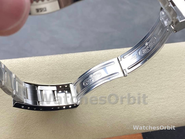 Mens Rolex Submariner 40mm Mens-16610LV-Stainless Steel Oyster-Black Dial Black Replica Image