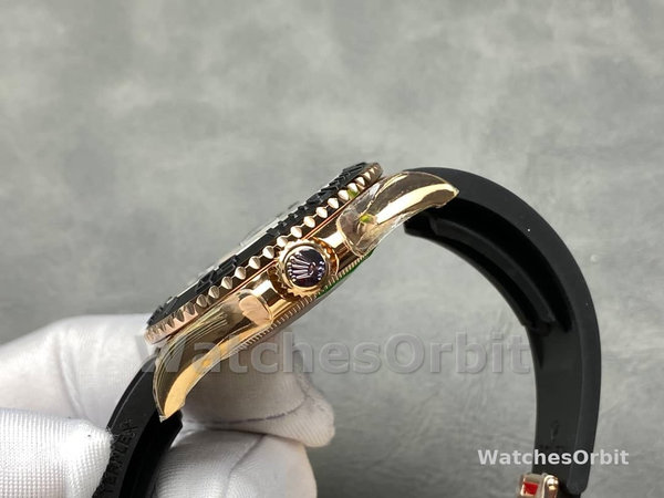 Rolex Yacht-Master 126655 40mm Automatic Black Dial 18kt Everose Gold Watch